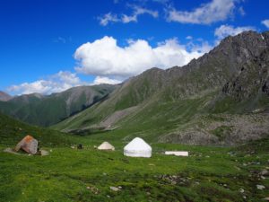 Nad horkými prameny Altyn Arashan